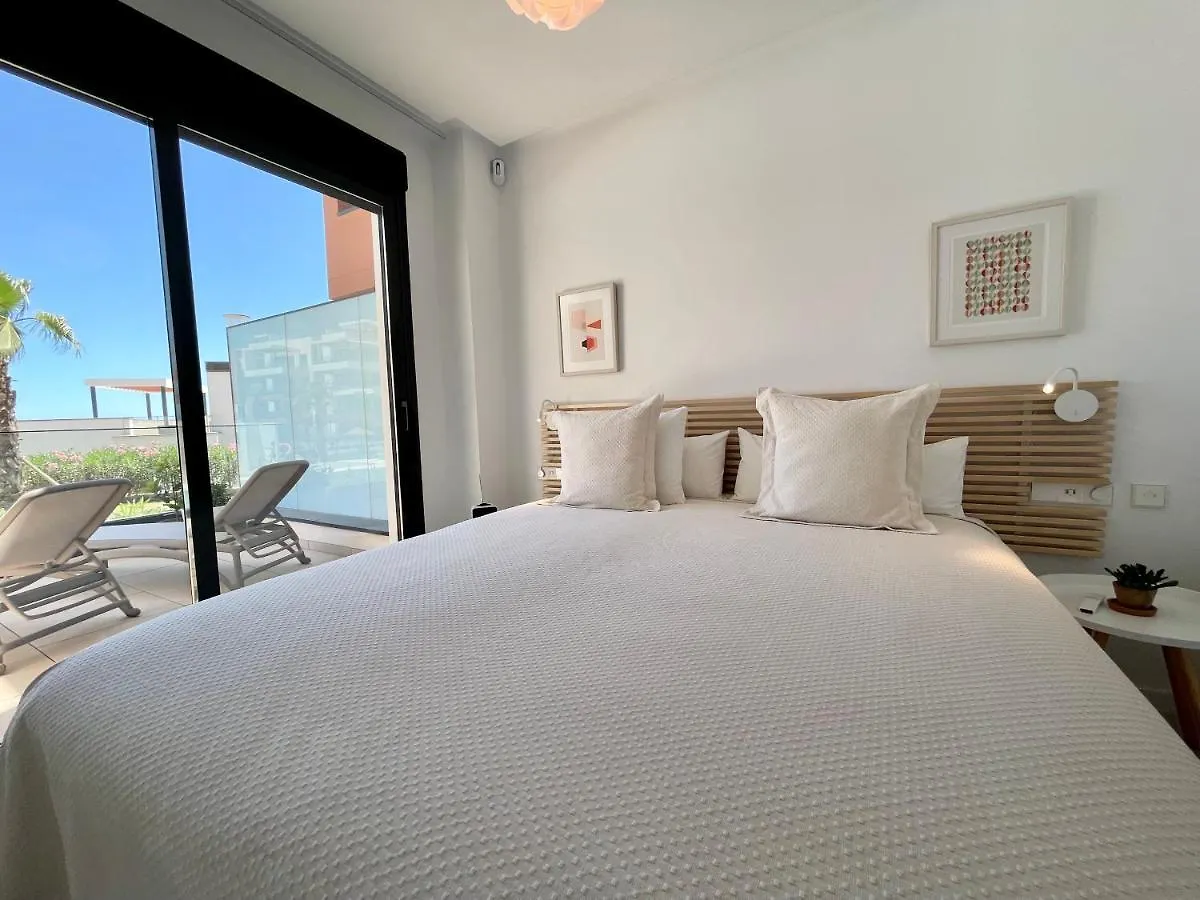 Little Dream - Luxury Beach Retreat Apartment Fuengirola