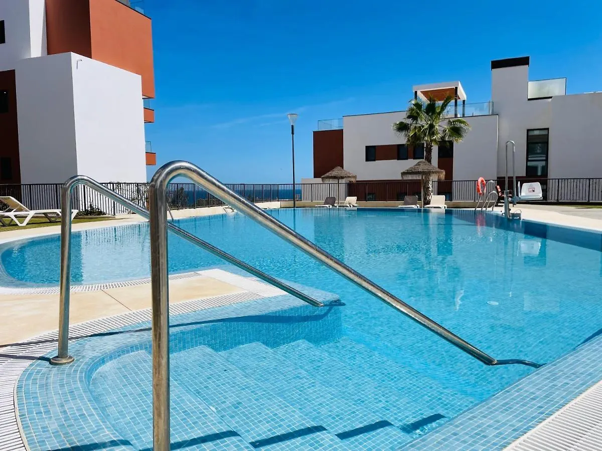 Little Dream - Luxury Beach Retreat Apartment Fuengirola